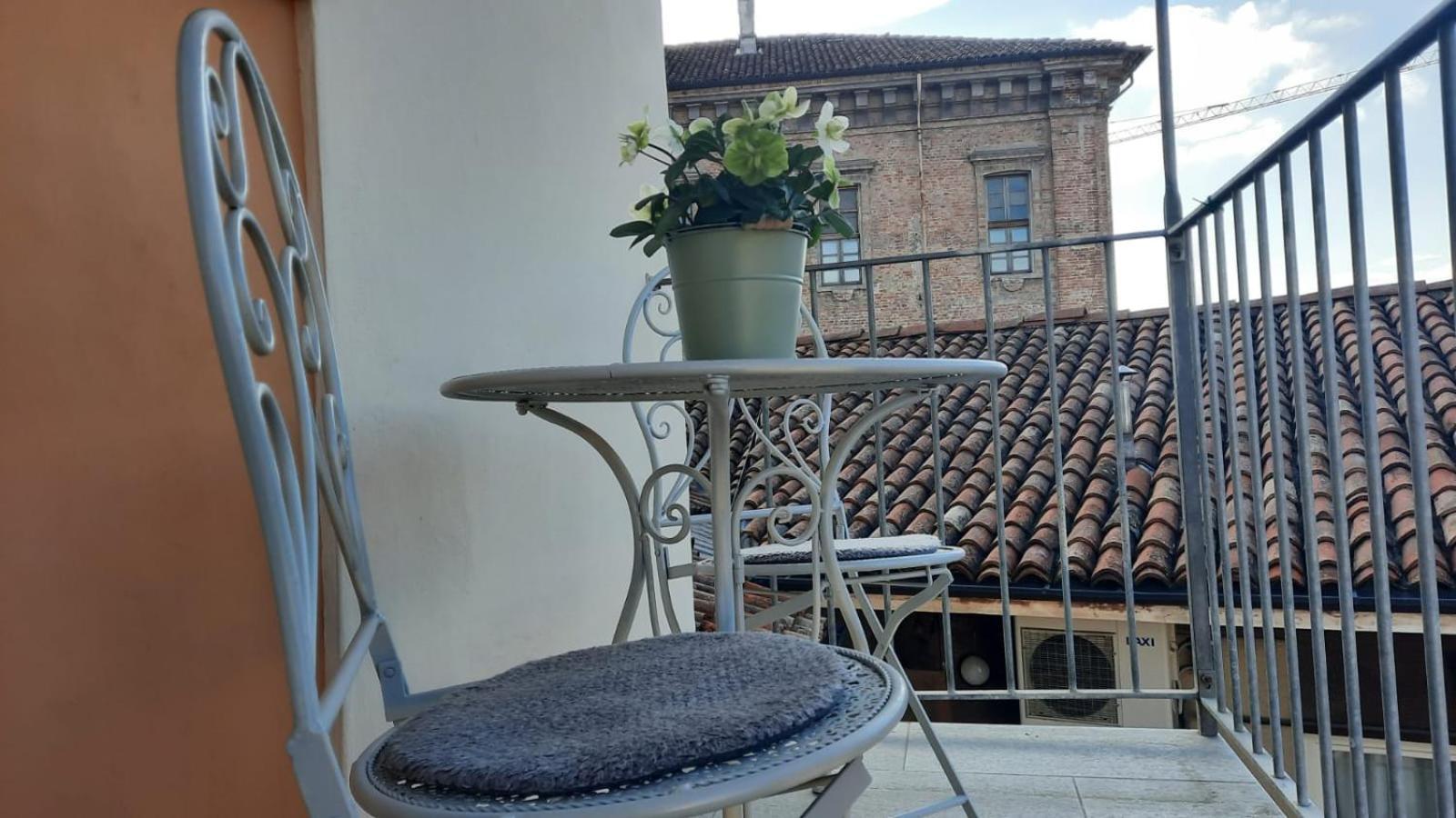 Cuore Di Alba Charming Apartment 外观 照片