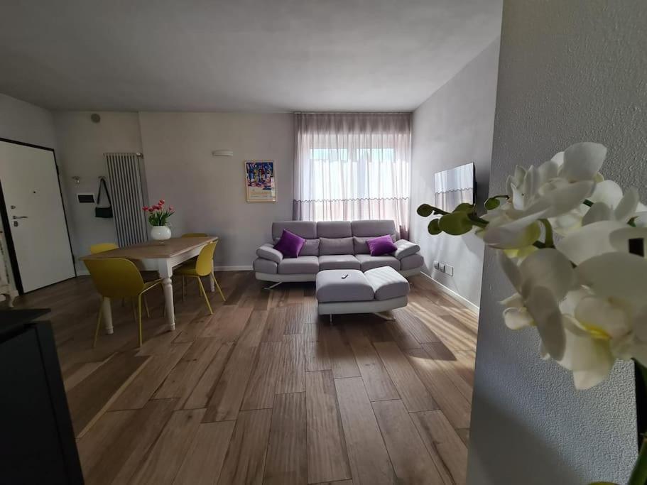 Cuore Di Alba Charming Apartment 外观 照片