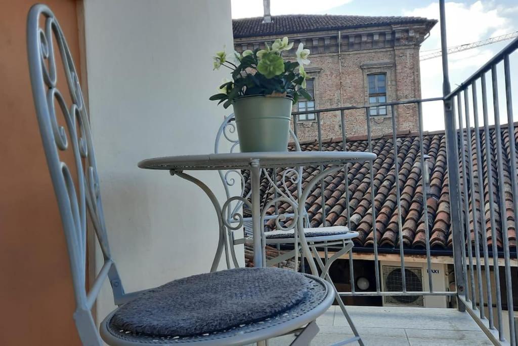 Cuore Di Alba Charming Apartment 外观 照片